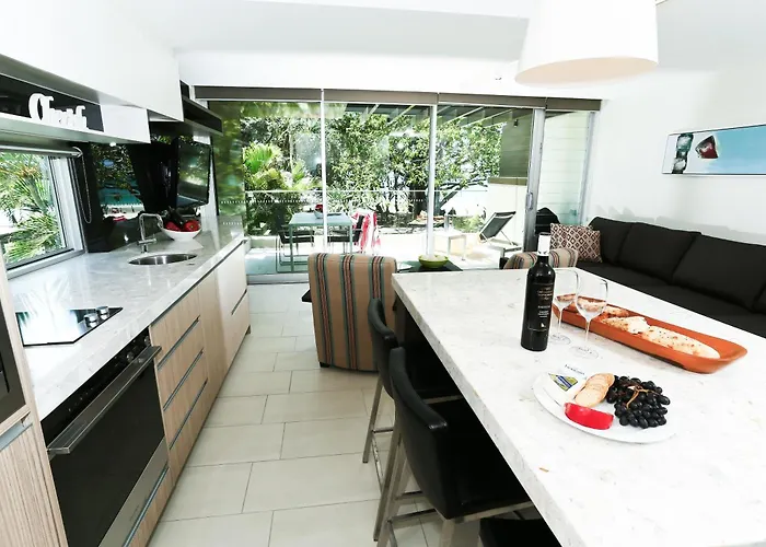 Seahaven Noosa Beachfront Resort